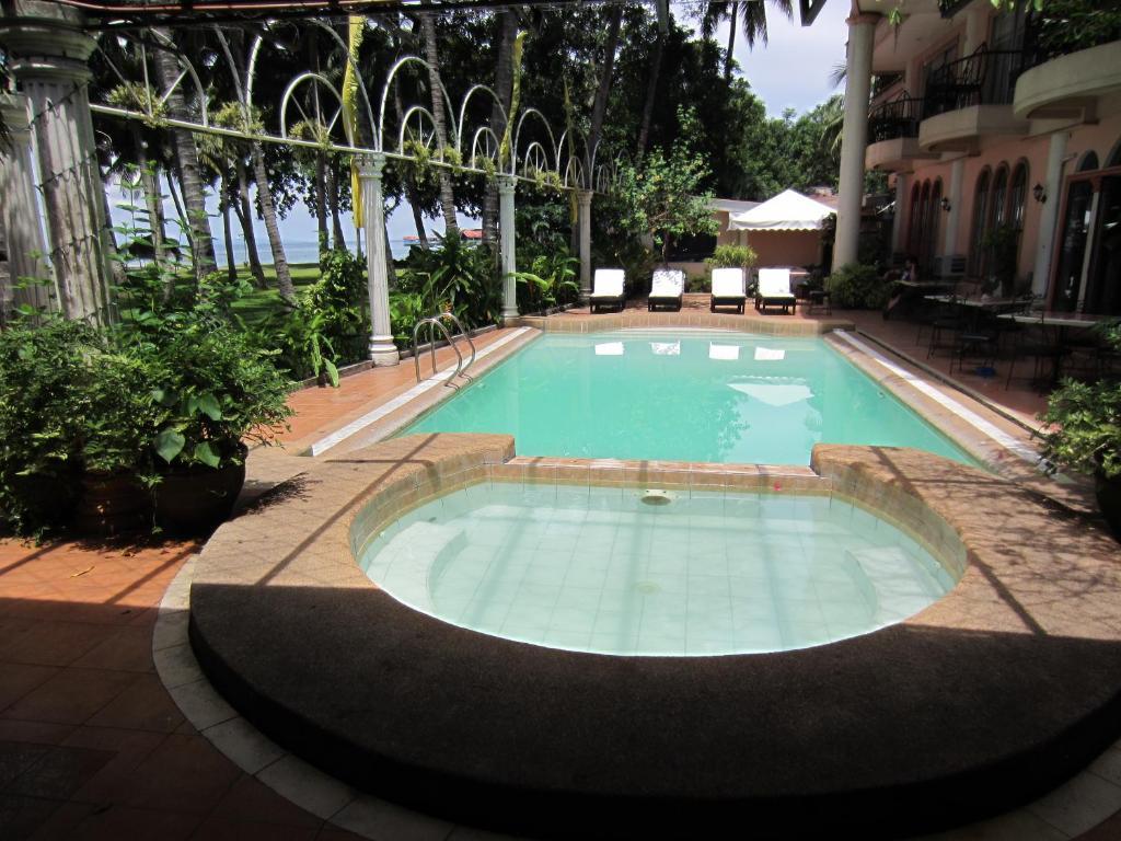 Chateau Del Mar Davao Exterior foto