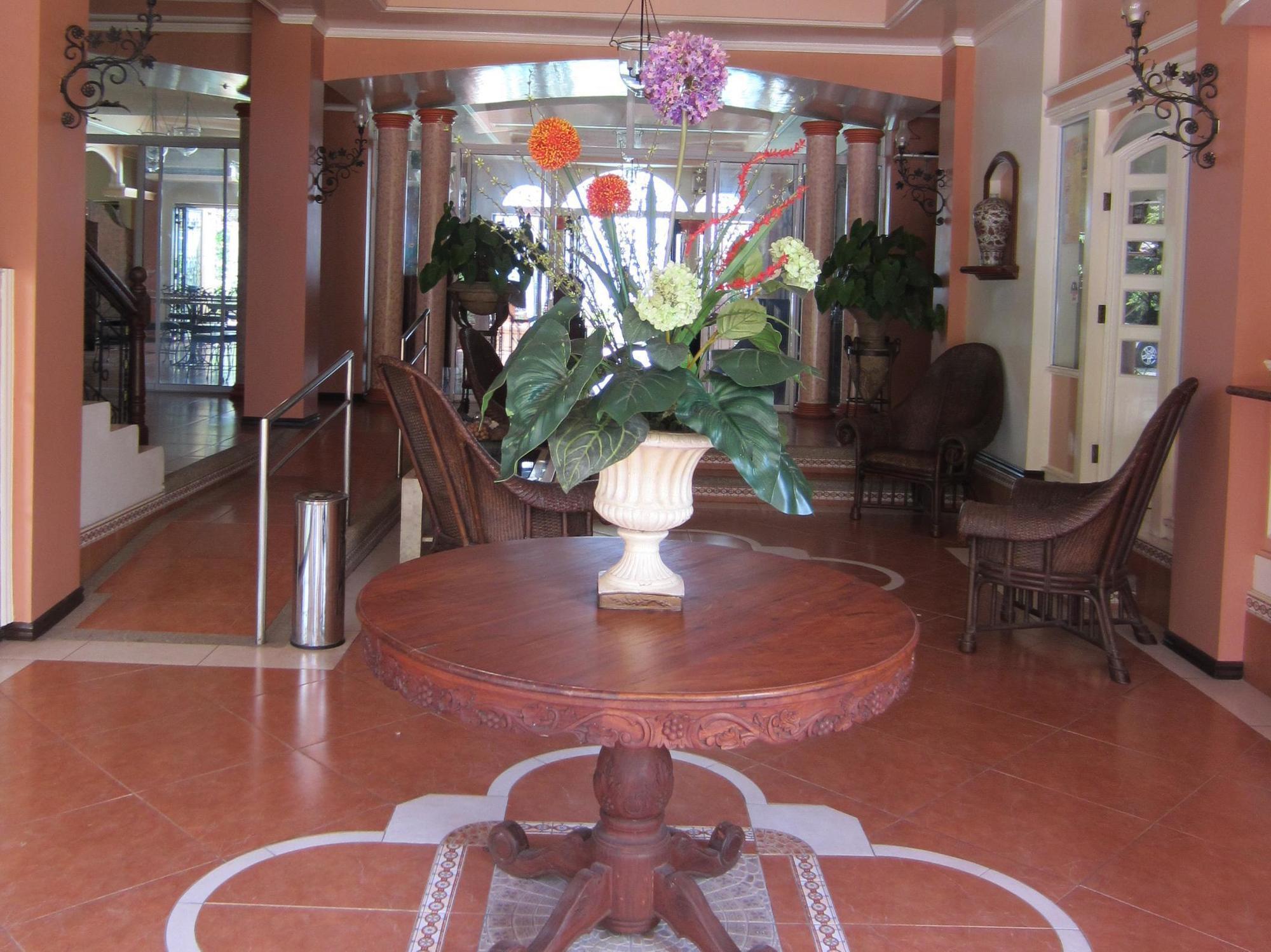 Chateau Del Mar Davao Exterior foto