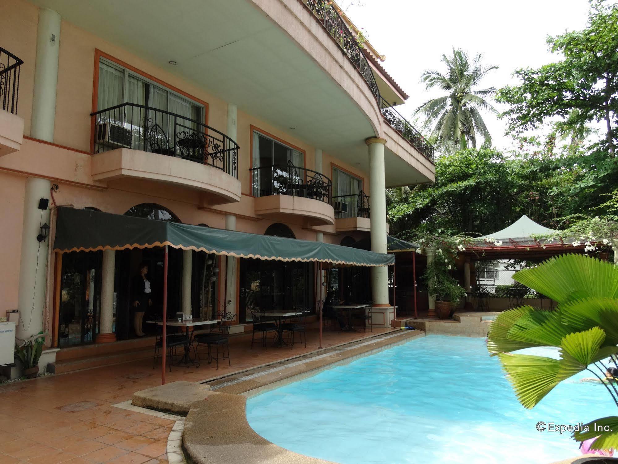 Chateau Del Mar Davao Exterior foto