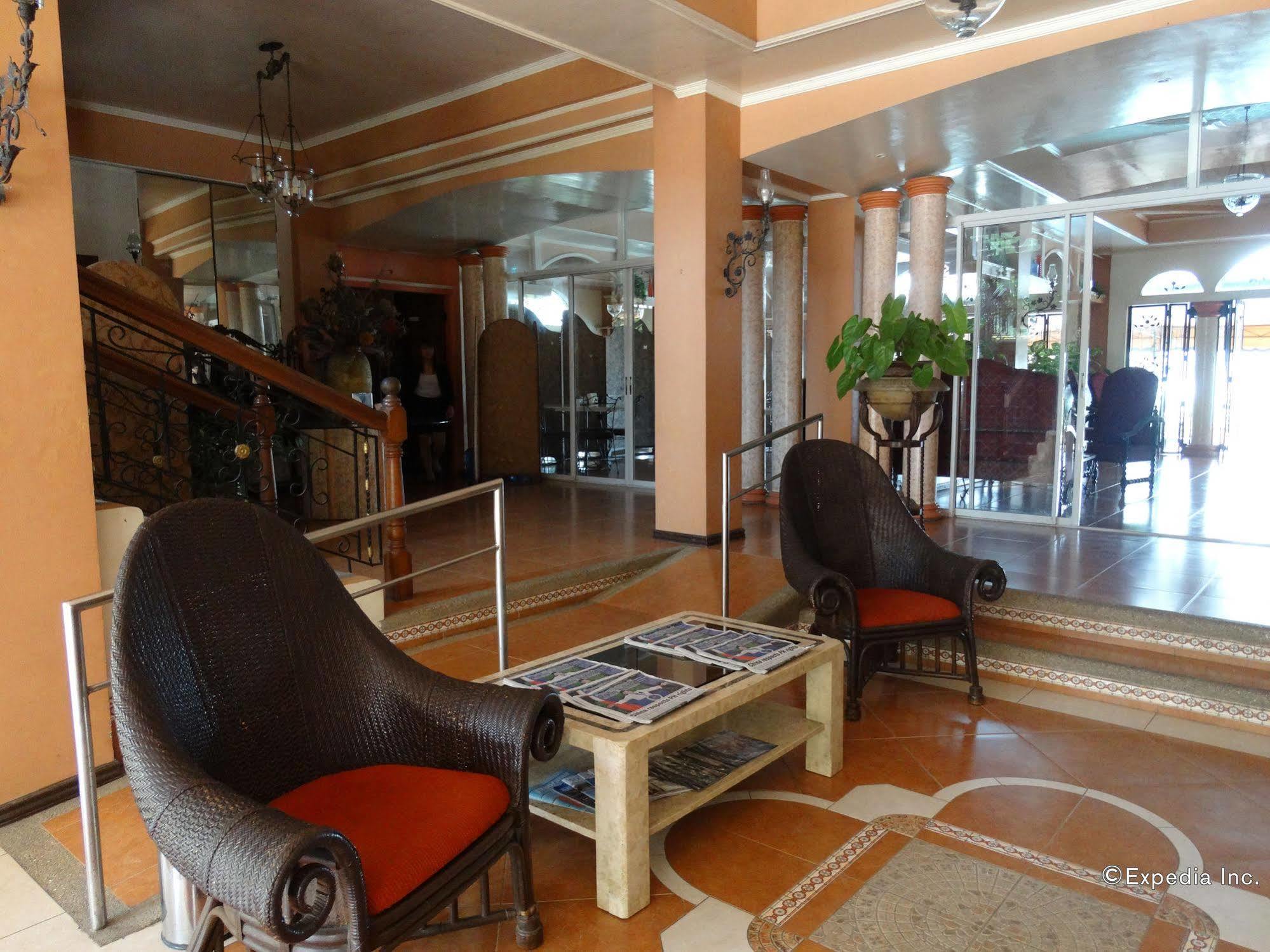 Chateau Del Mar Davao Exterior foto